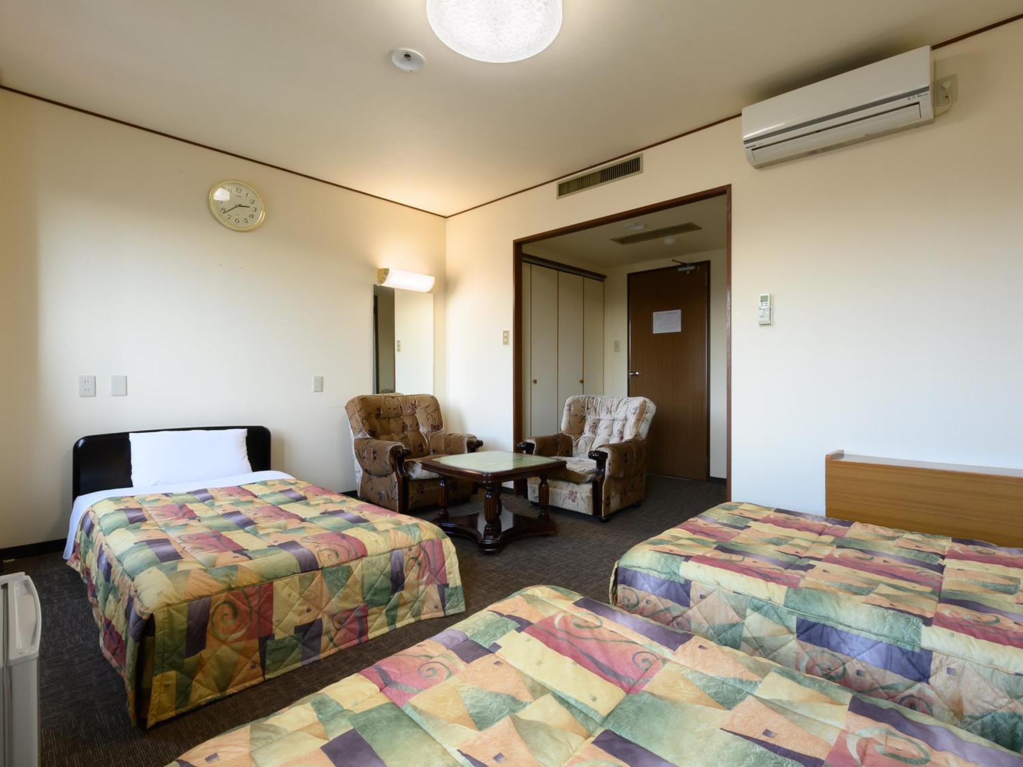 Tabist Business Hotel Osamura Sabae المظهر الخارجي الصورة